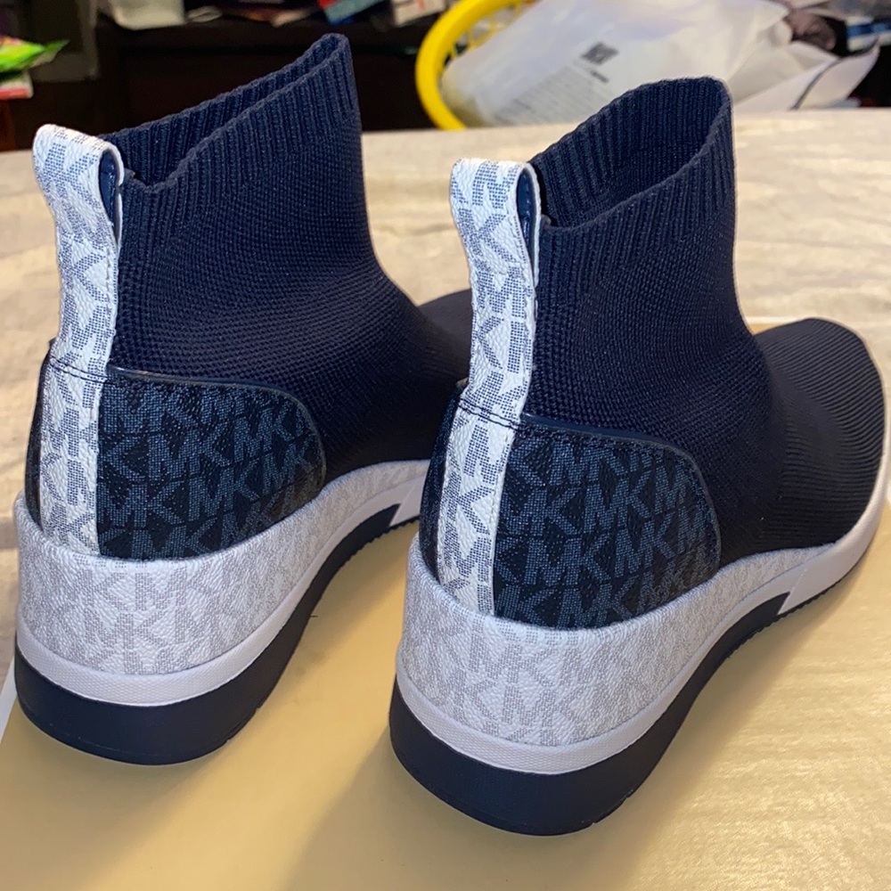 Michael Kors Skyler Navy Bootie